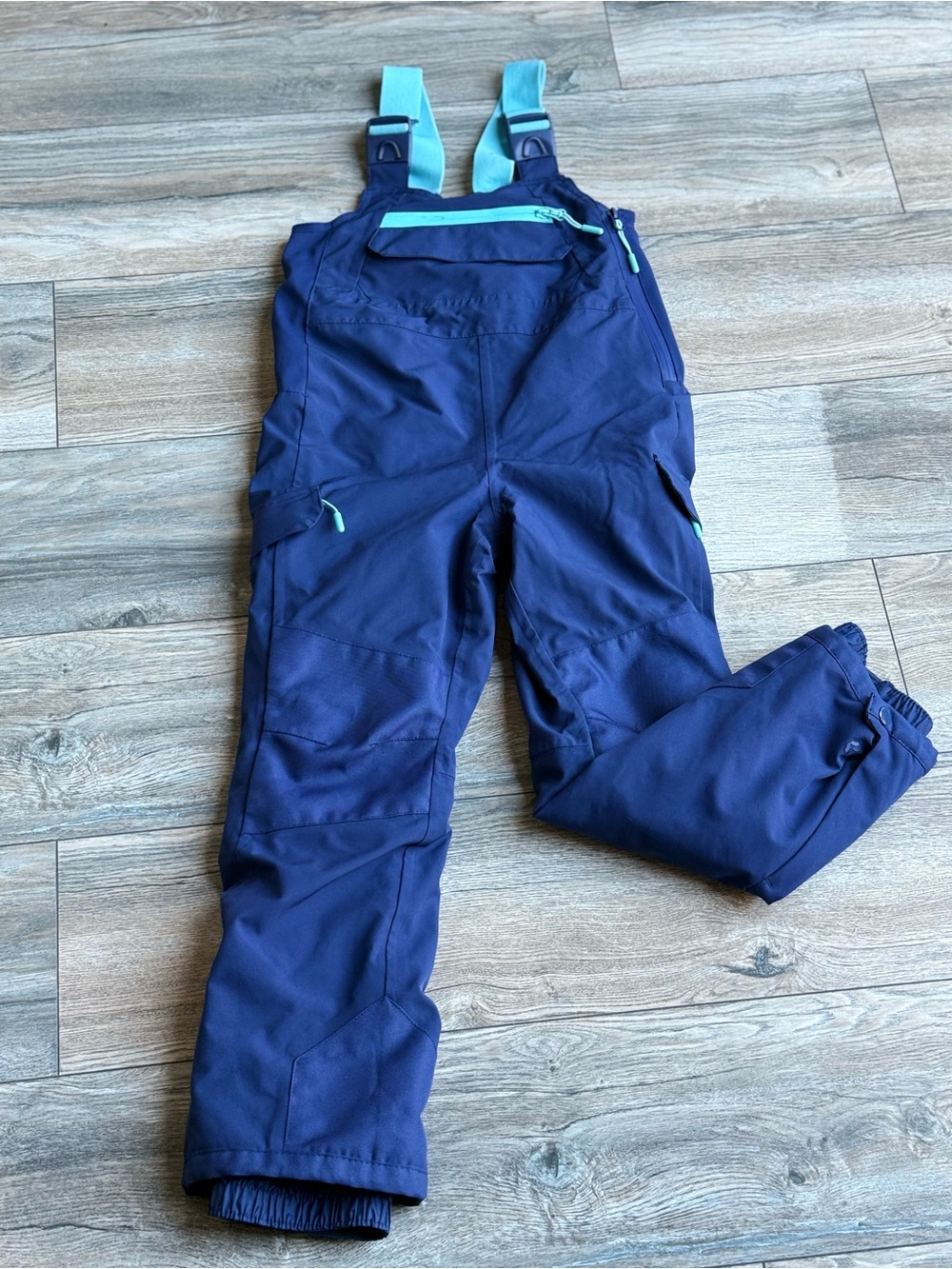 all in motion Navy Snow Suit with Teal Accents